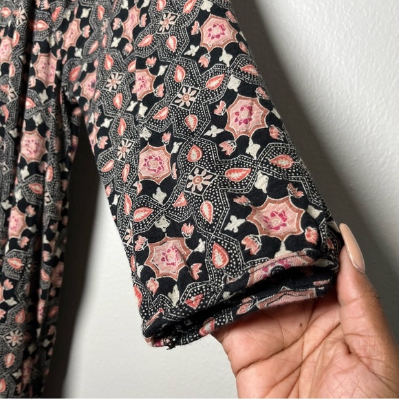 Lucky Brand Women Top 1X Black Pink Embroidered Split Neck Boho Dark Cottagecore - Picture 4 of 11